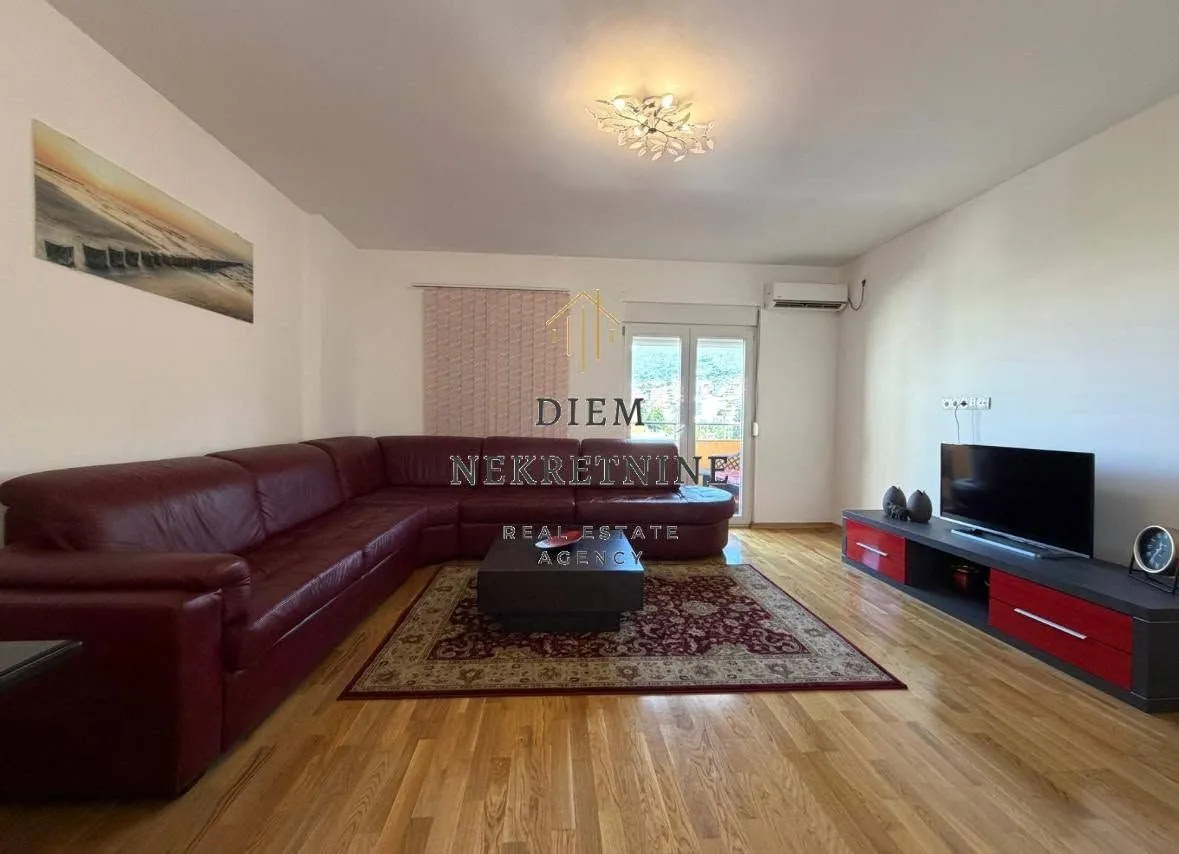 Rent, one bedroom apartment, 57m², Ilino, Bar