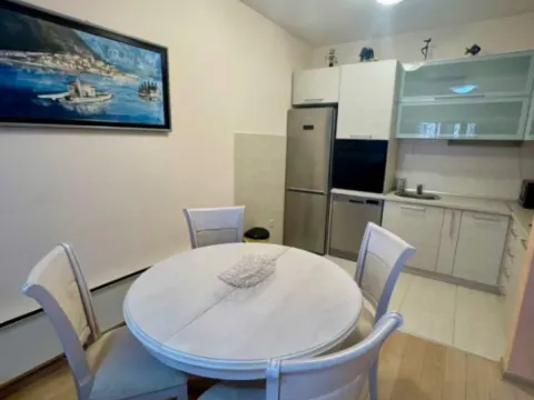 Rent, two bedroom apartment, 70m², Blok 6, Podgorica - image 4