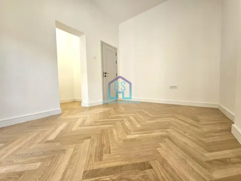 Prodaja, trosoban stan, 112m², Stari grad, Novi Sad - image 14