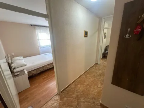 Sale, one bedroom apartment, 42m², Petrovac, Budva - image 11