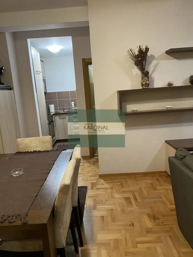 Prodaja, jednosoban stan, 41m², Centar, Čajetina