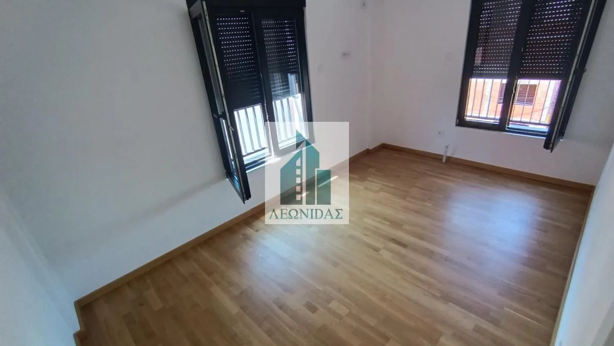 Prodaja, četvorosoban stan, 79m², Medijana, Niš