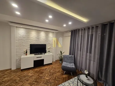 Rent, one bedroom apartment, 35m², Adamovićevo Naselje, Novi Sad Sve Podlokacije - image 2