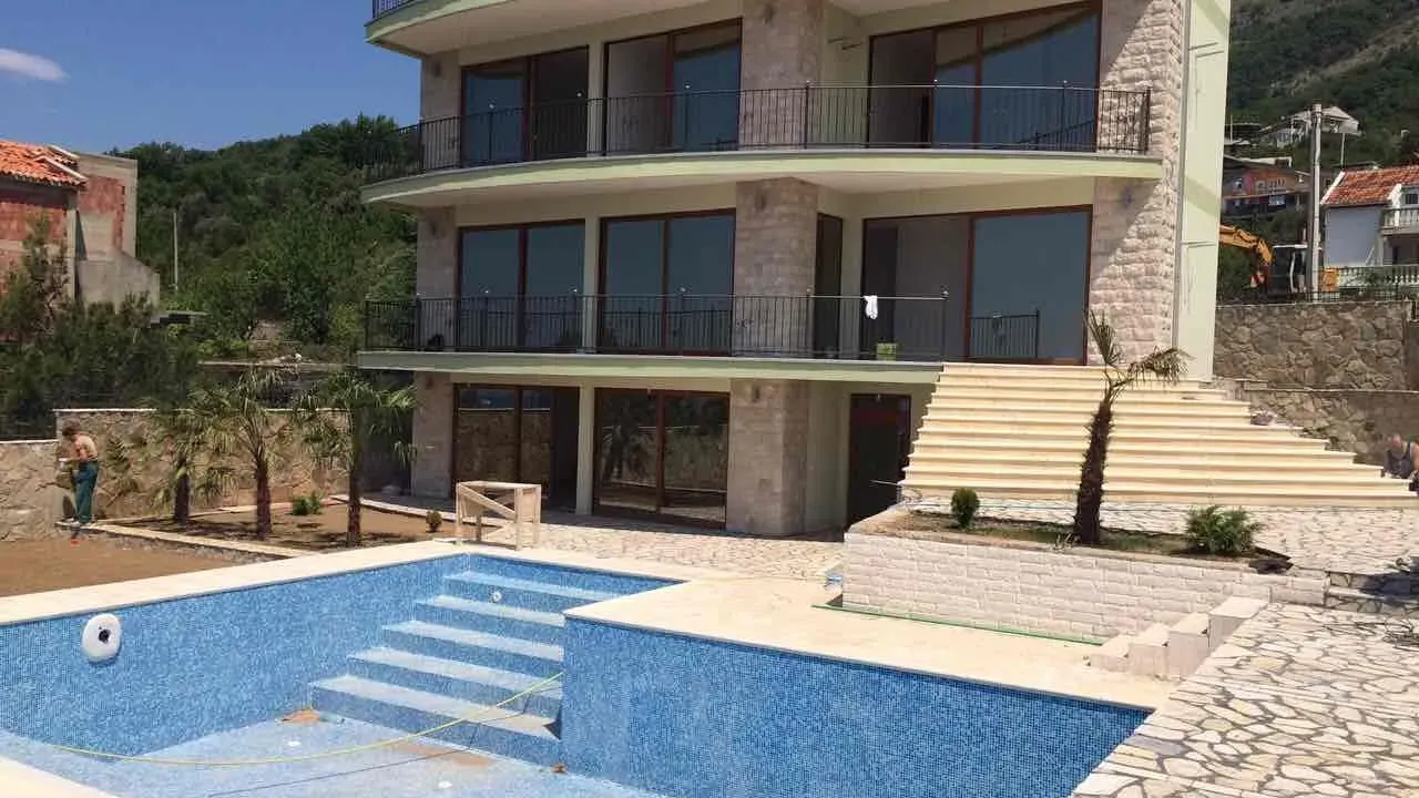 Sale, house, 620m², Šušanj, Bar
