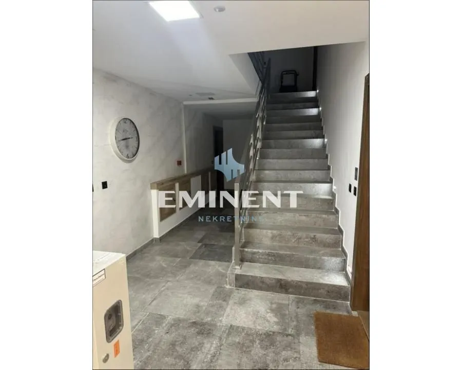Rent, two bedroom apartment, 46m², Zemun Gornji Grad, Zemun Sve Podlokacije
