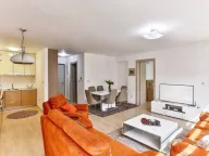 Izdavanje, dvosoban stan, 76m², Budva, Crna Gora - image 4