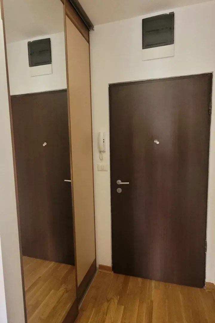 Rent, one bedroom apartment, 42m², City Kvart, Podgorica