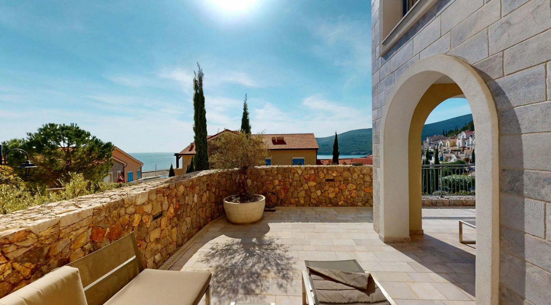 Prodaja, dvosoban stan, 111m², Luštica Bay, Tivat