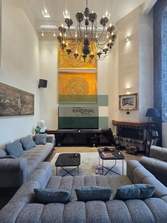 Prodaja, kuća, 400m², Sremska Kamenica, Petrovaradin