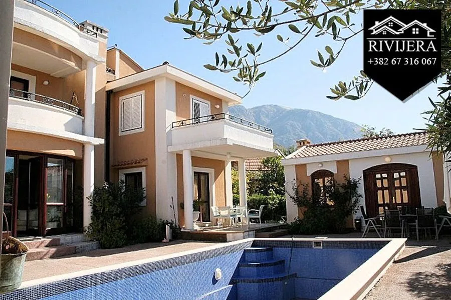 Sale, house, 450m², Kavač, Kotor