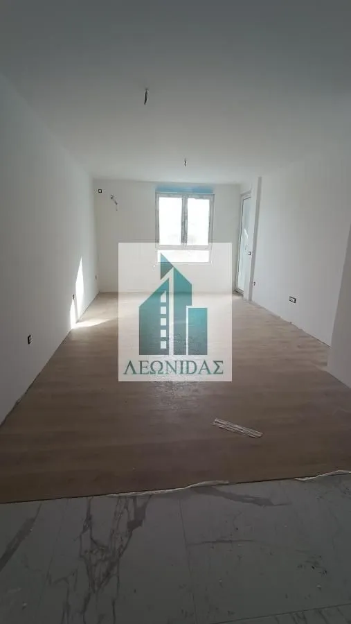 Prodaja, četvorosoban stan, 90m², Medijana, Niš