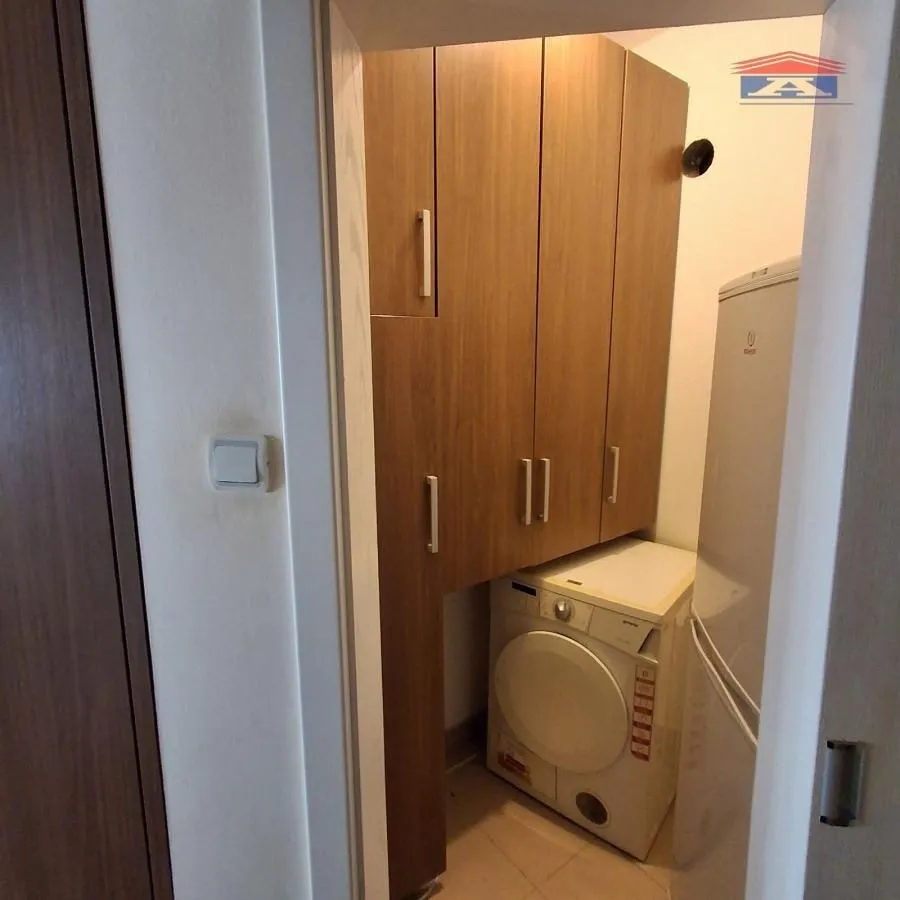 Izdavanje, dvosoban stan, 66m², Spens, Novi Sad Sve Podlokacije