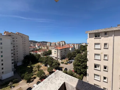 Prodaja, dvosoban stan, 83m², Makedonsko naselje, Bar - image 10