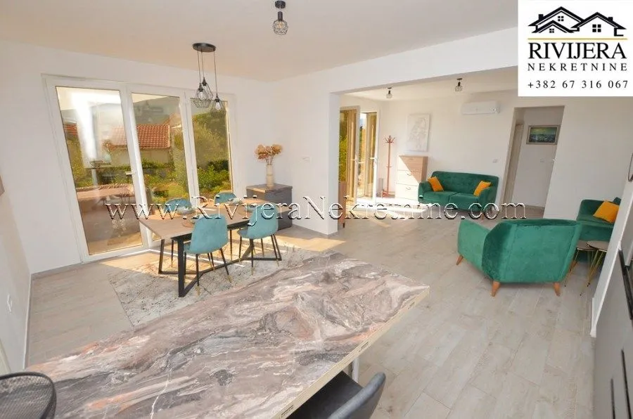 Prodaja, stan, 77m², Đenovići, Herceg Novi