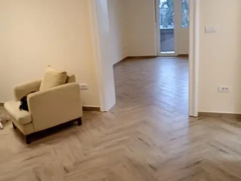 Izdavanje, dvosoban stan, 50m², Stari Grad, Beograd - image 4