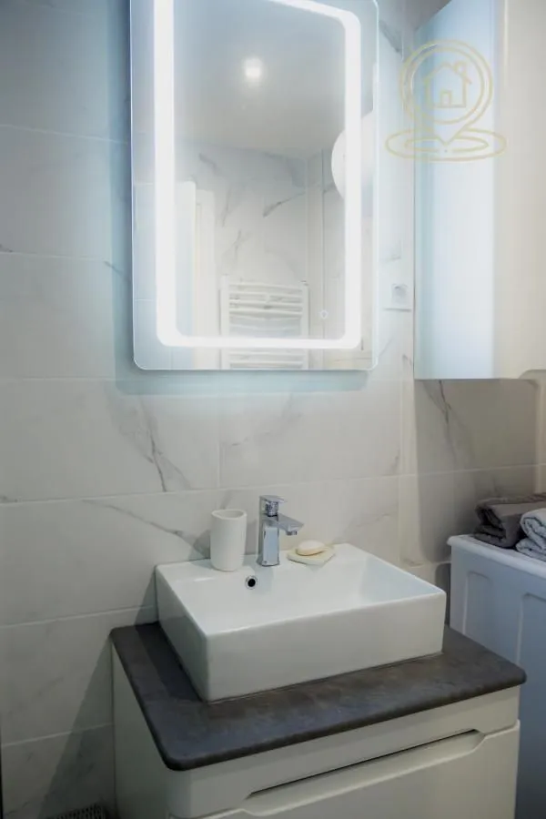 Rent, three bedroom apartment, 72m², Medijana, Niš