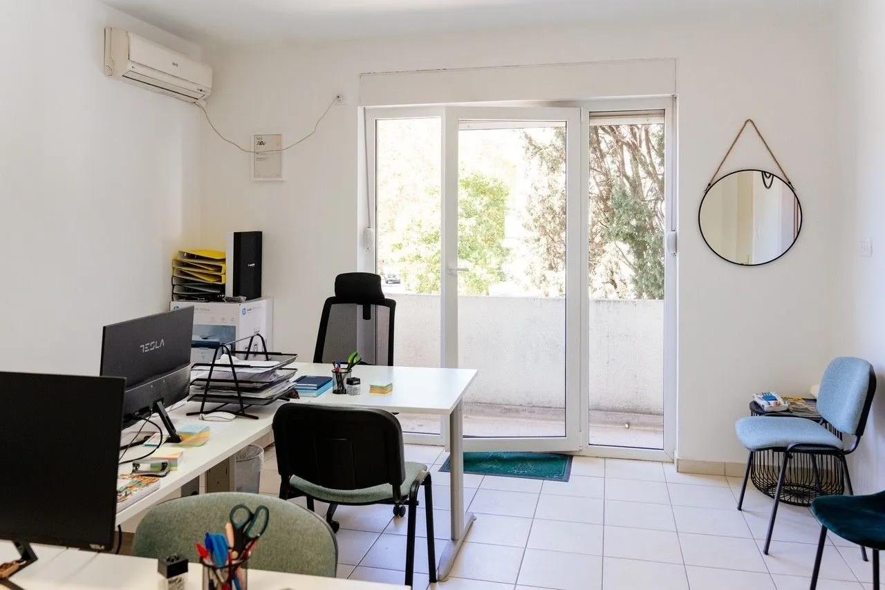 Sale, office space, 47m², Preko Morače, Podgorica