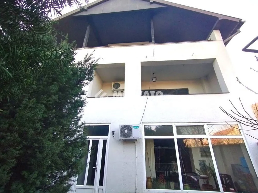 Sale, house, 390m², Gradnulica, Zrenjanin