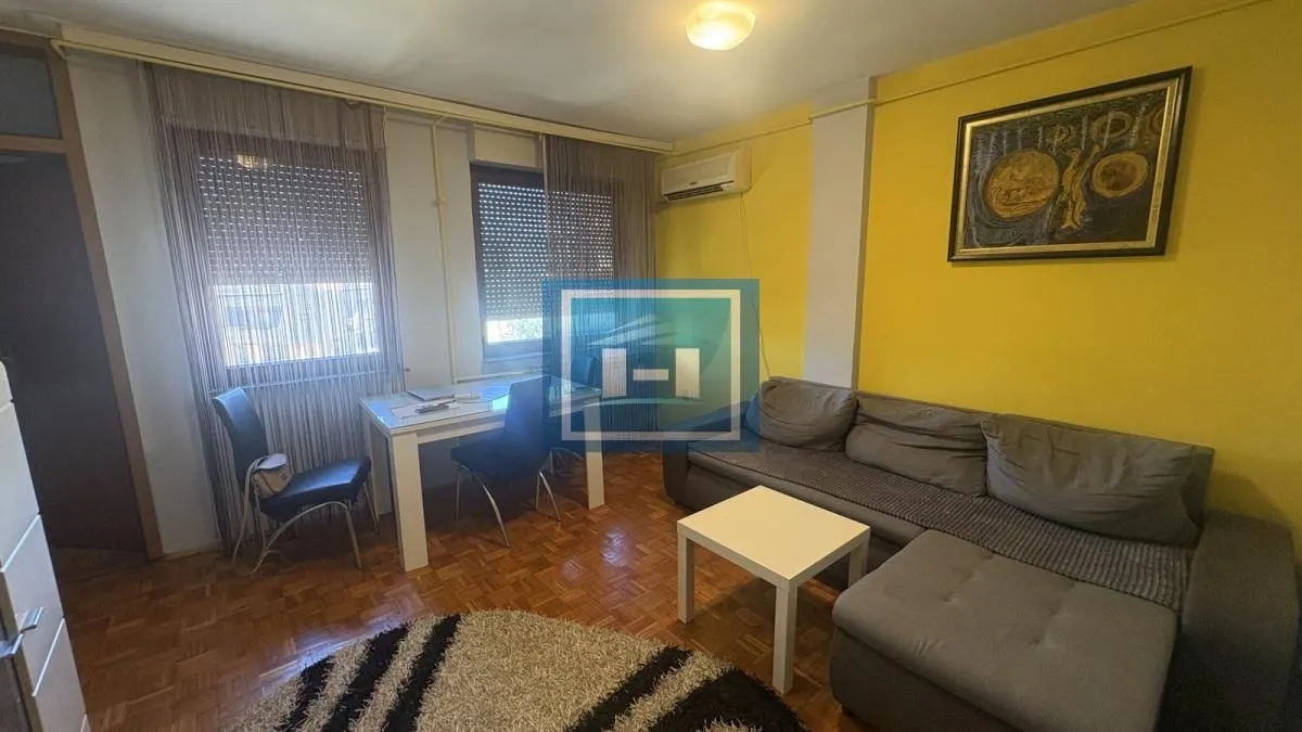 Prodaja, dvosoban stan, 60m², Centar, Jagodina