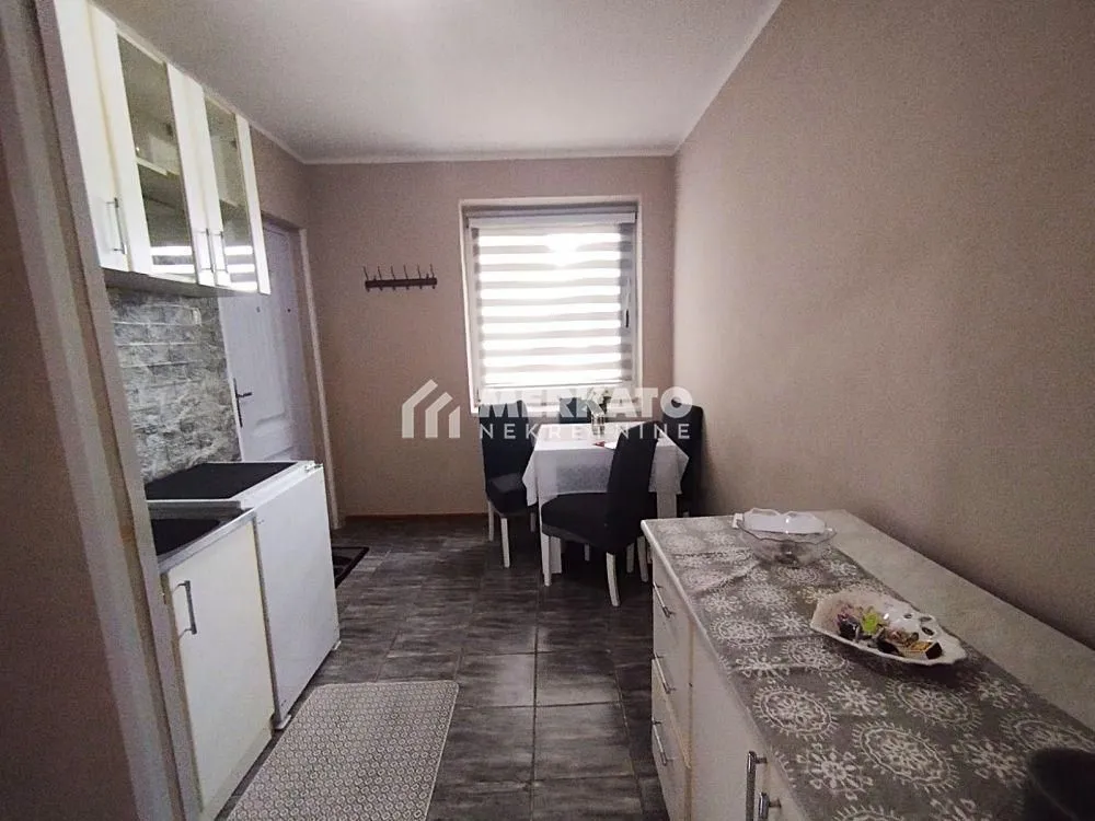 Prodaja, jednosoban stan, 23m², Šumica, Zrenjanin