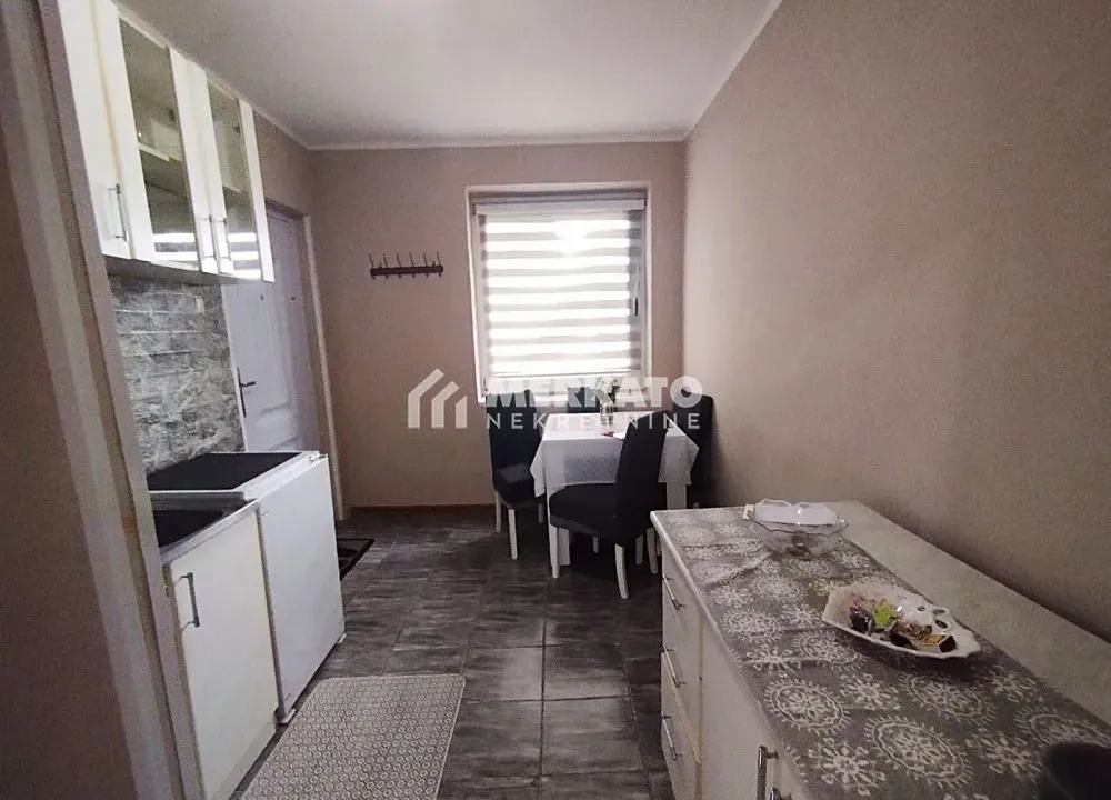 Prodaja, jednosoban stan, 23m², Šumica, Zrenjanin