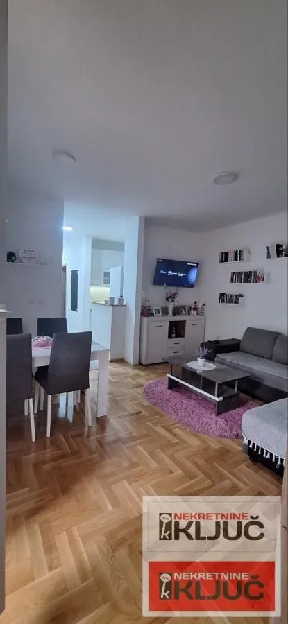 Prodaja, dvosoban stan, 50m², Nova Detelinara, Novi Sad Sve Podlokacije