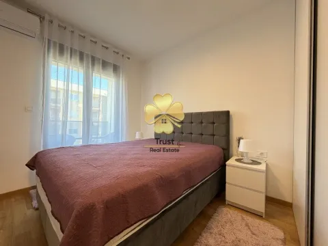 Izdavanje, jednosoban stan, 50m², City Kvart, Podgorica - image 11