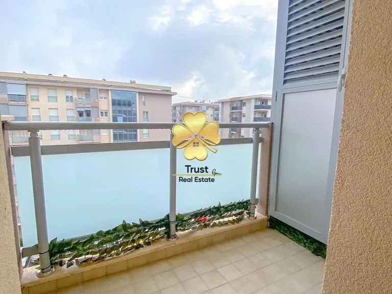 Rent, one bedroom apartment, 45m², City Kvart, Podgorica