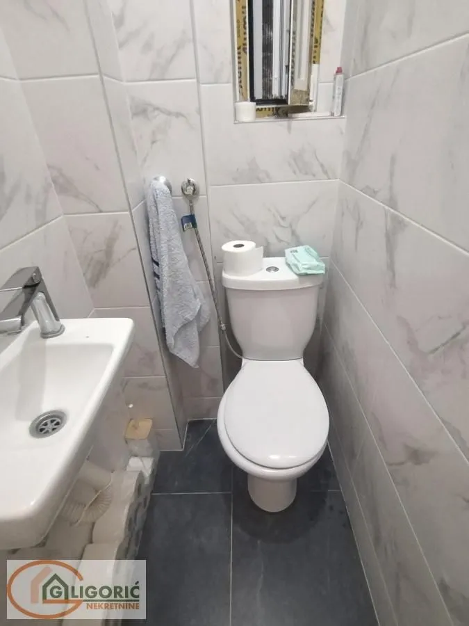 Prodaja, dvosoban stan, 65m², Topličin venac, Beograd