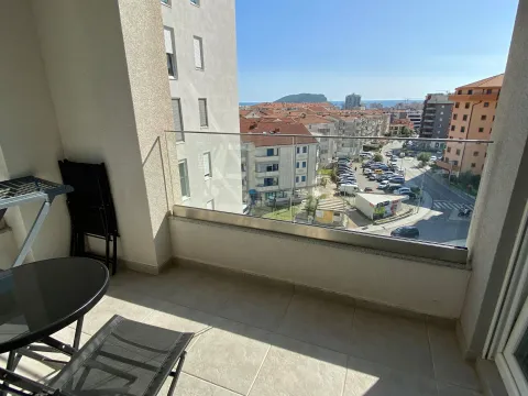 Izdavanje, jednosoban stan, 43m², Centar, Budva - image 11