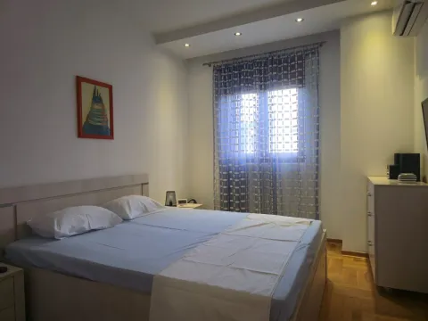 Izdavanje, jednosoban stan, 50m², Preko Morače, Podgorica - image 9