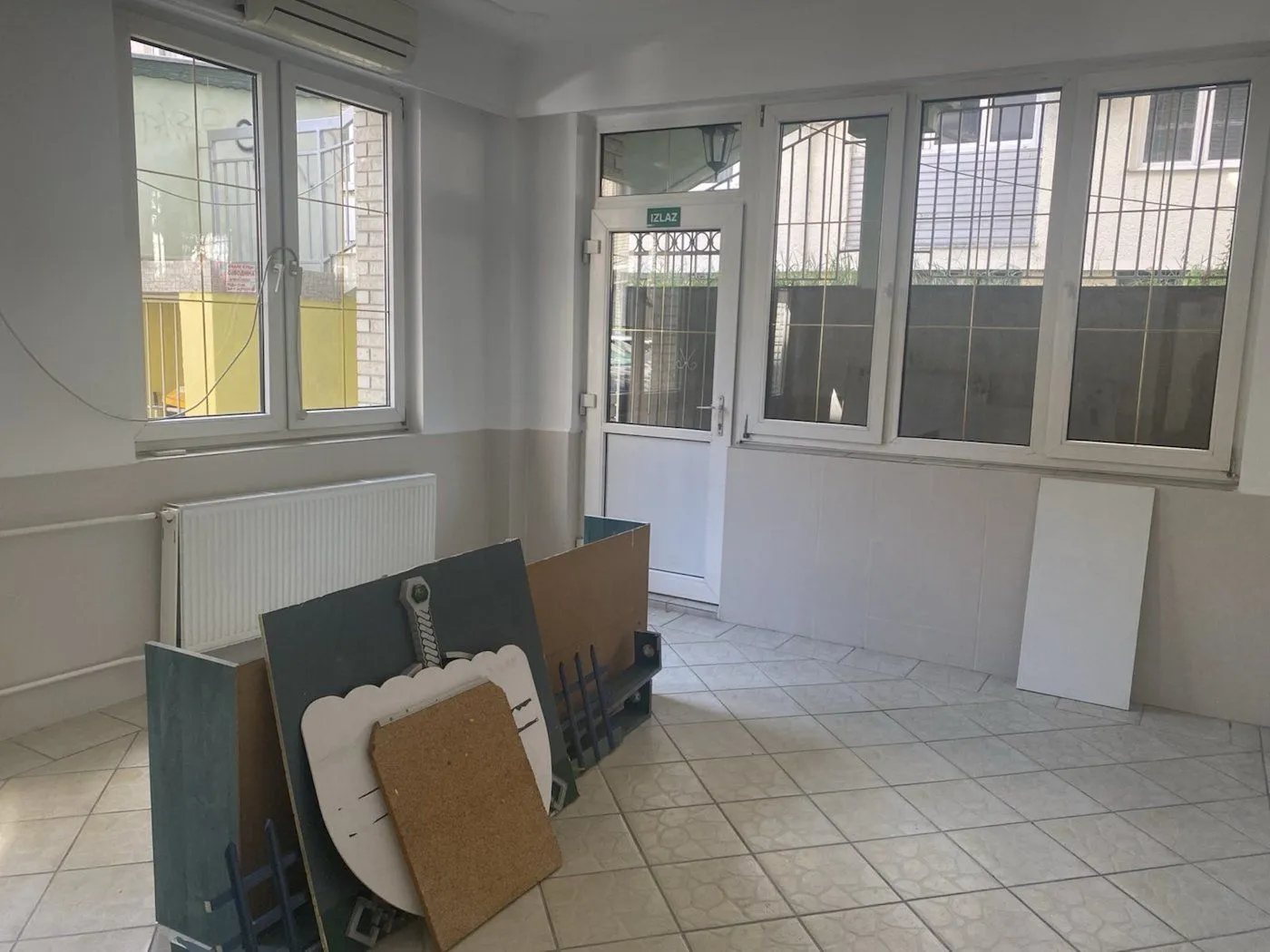 Rent, office space, 160m², Grbavica, Novi Sad Sve Podlokacije