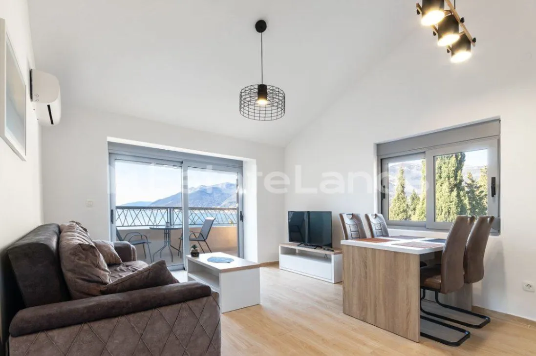 Rent, two bedroom apartment, 65m², Donja Lastva, Tivat