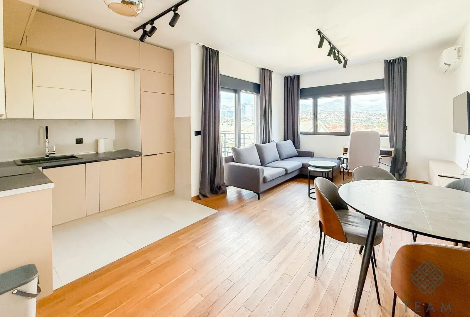 Izdavanje, jednosoban stan, 52m², Gorica C, Podgorica