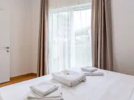 Izdavanje, jednosoban stan, 55m², Bečići, Budva - image 10