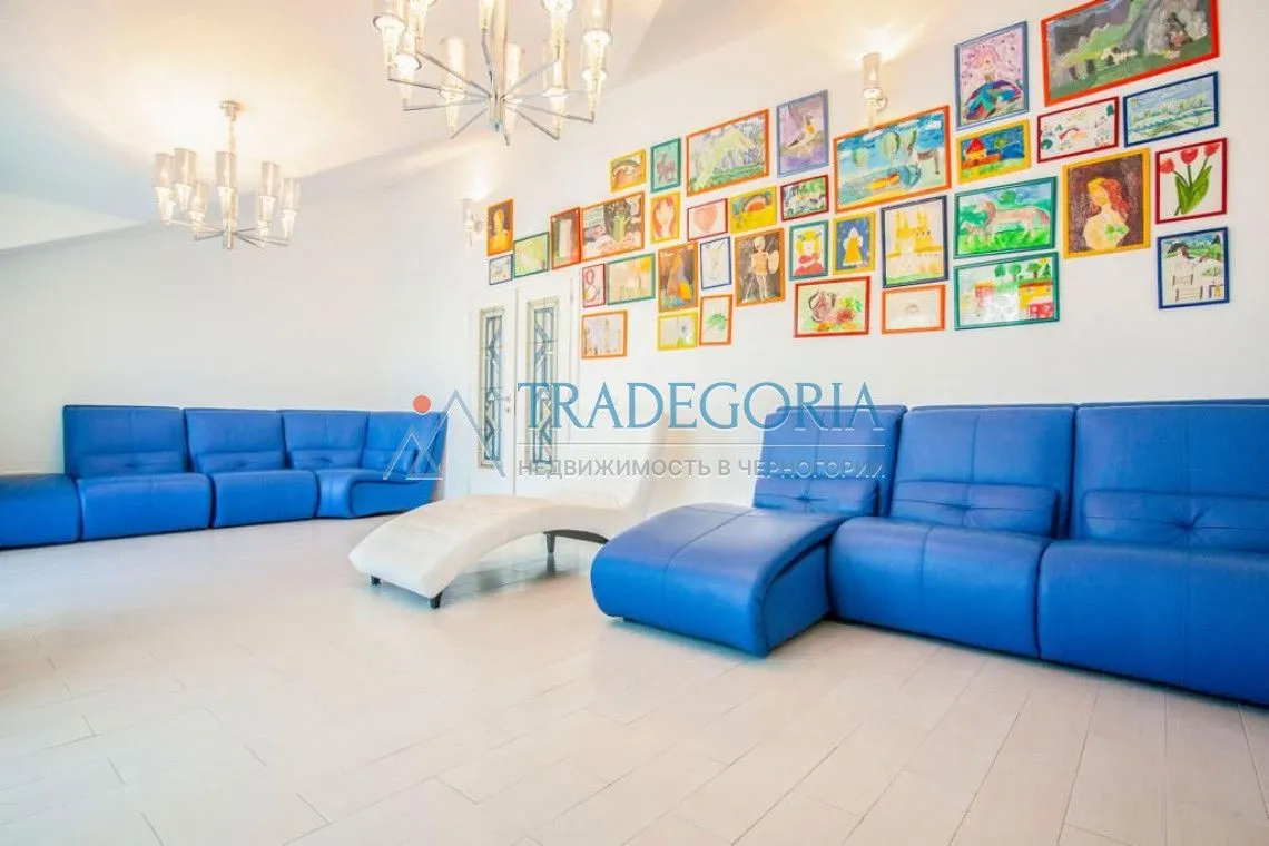 Prodaja, ugostiteljski objekat, 358m², Budva, Crna Gora