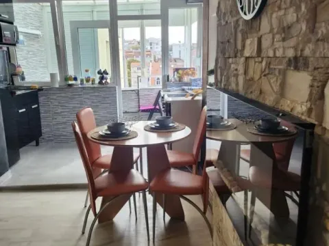 Izdavanje, dvosoban stan, 55m², Stari Grad, Beograd - image 6