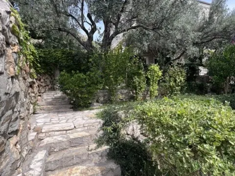 Prodaja, kuća, 550m², Reževići, Budva - image 22