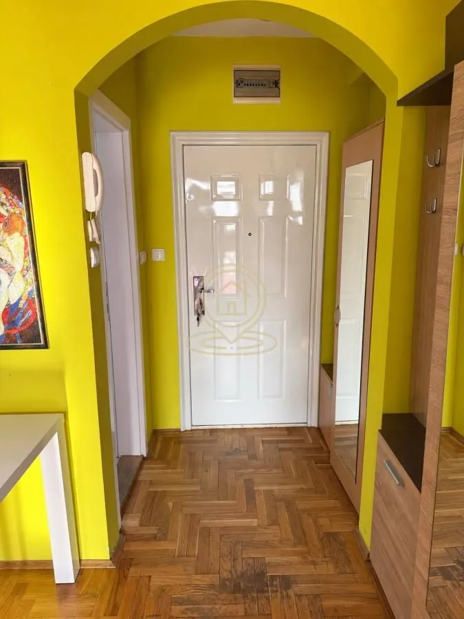 Prodaja, jednosoban stan, 39m², Nova Detelinara, Novi Sad Sve Podlokacije