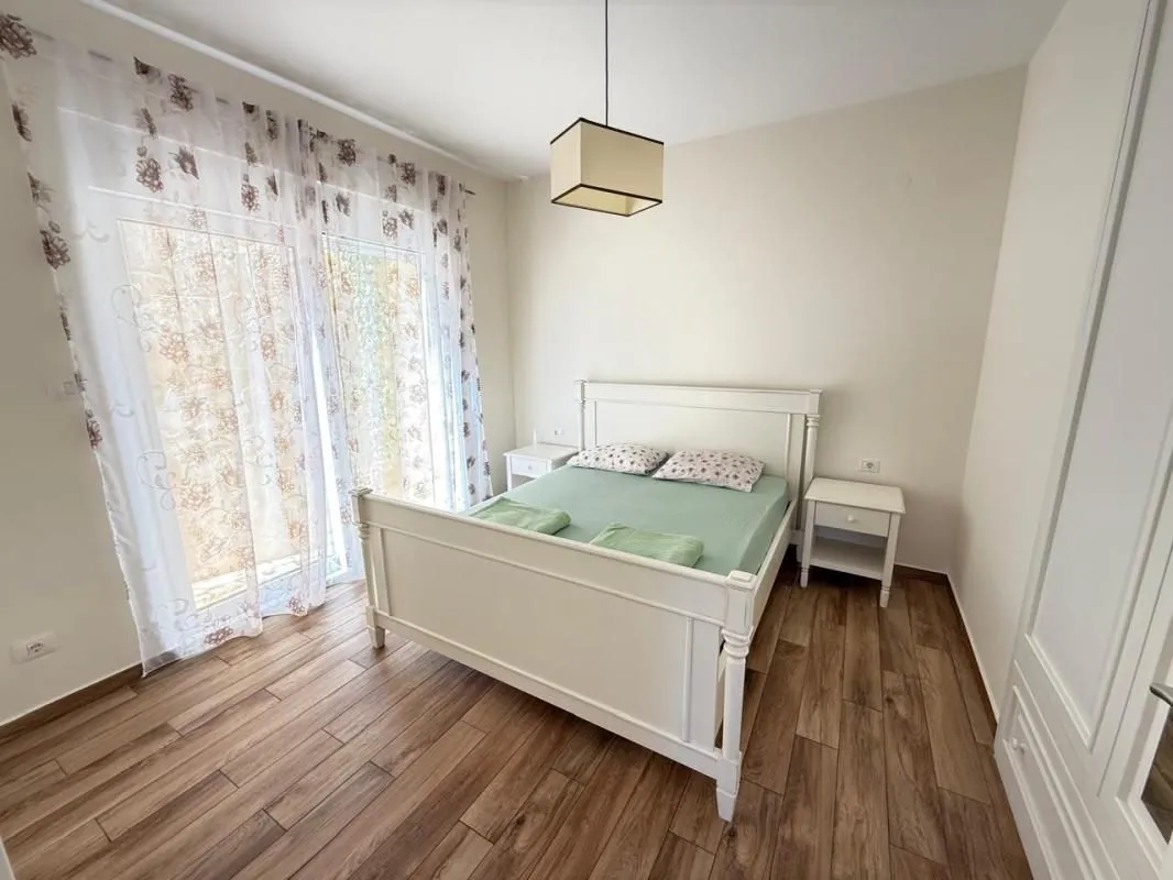 Prodaja, dvosoban stan, 110m², Dobra Voda, Budva