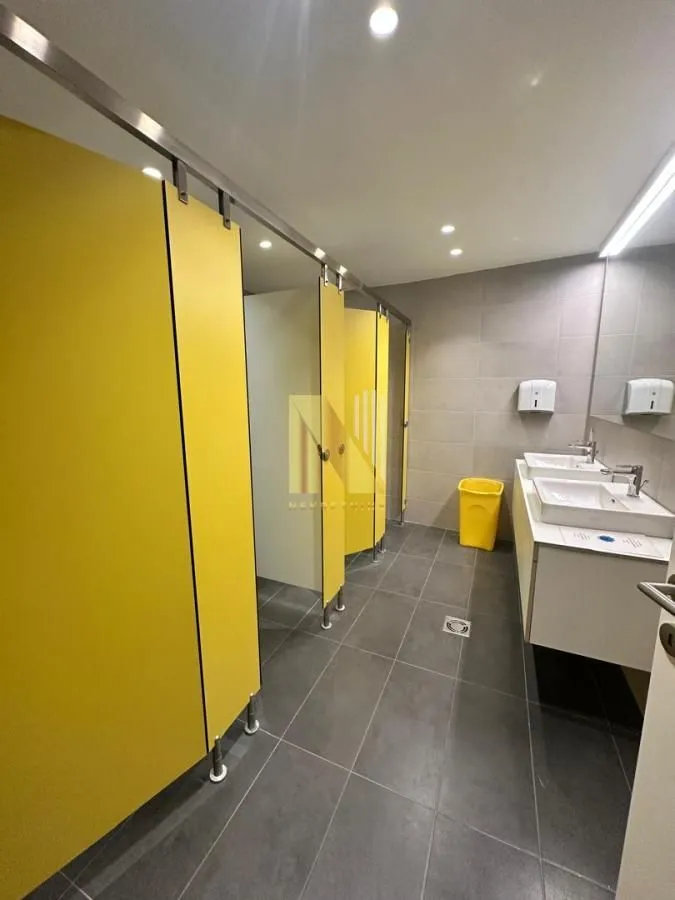 Rent, office space, 1050m², Centar, Novi Sad