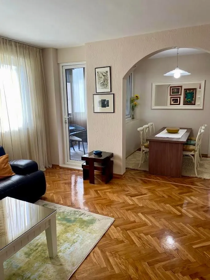 Rent, three bedroom apartment, 100m², Blok 6, Podgorica