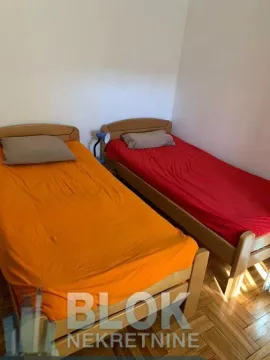Izdavanje, jednosoban stan, 45m², Centar, Podgorica - image 6