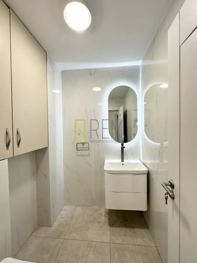 Sale, three bedroom apartment, 75m², Bečići, Budva