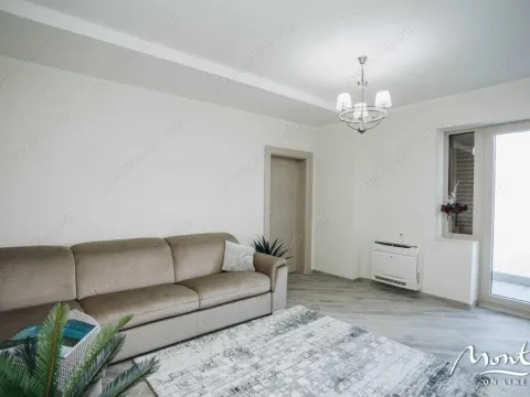 Prodaja, kuća, 314m², Tivat, Crna Gora - image 11