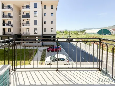 Prodaja, dvosoban stan, 64m², Tološi, Podgorica - image 8