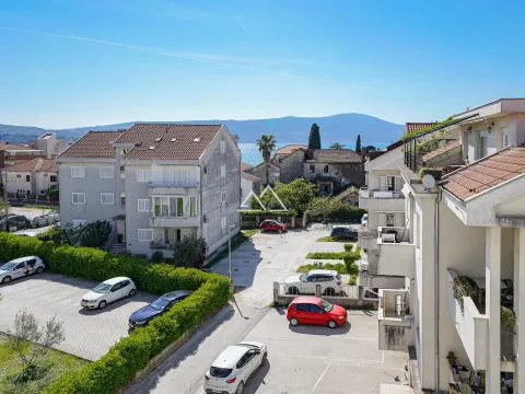 Prodaja, trosoban stan, 96m², Centar, Tivat - image 8