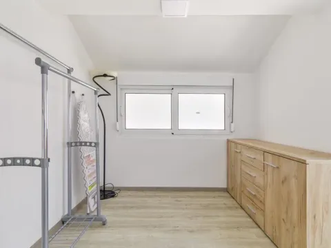 Rent, two bedroom apartment, 70m², Centar, Tivat - image 10