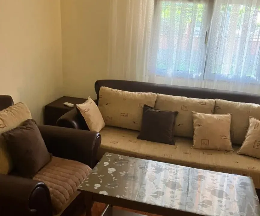 Izdavanje, kuća, 44m², Zabjelo, Podgorica