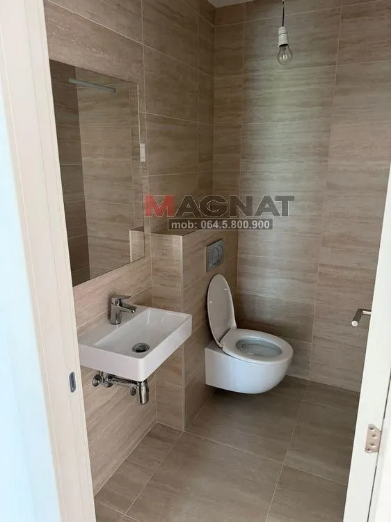 Prodaja, trosoban stan, 106m², Novi Beograd Blok 65, Novi Beograd Sve Podlokacije
